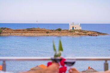 هتل High Beach Resort