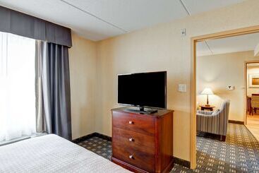 هتل Homewood Suites By Hilton Toronto Mississauga