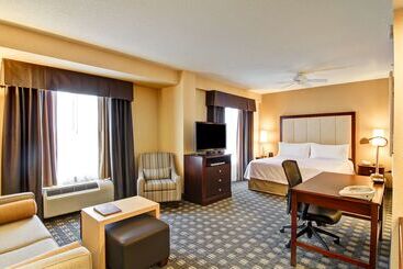 هتل Homewood Suites By Hilton Toronto Mississauga