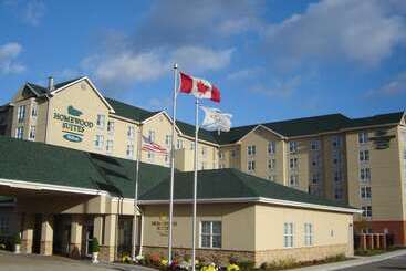 هتل Homewood Suites By Hilton Toronto Mississauga