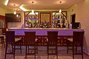 Hôtel Fès Inn & Spa - فاس
