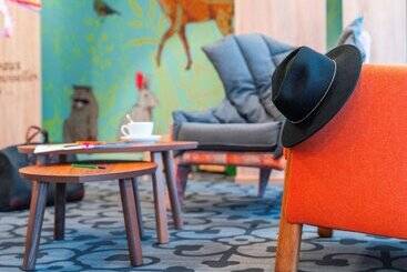 酒店 Ibis Styles Carcassonne La Cité