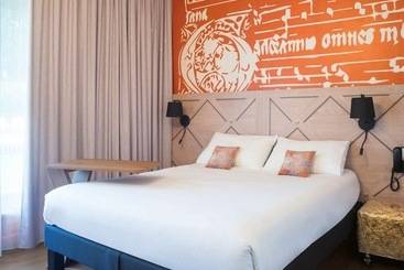 酒店 Ibis Styles Carcassonne La Cité