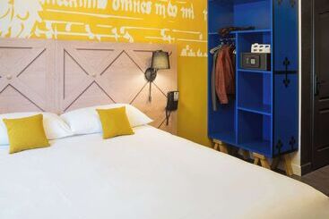酒店 Ibis Styles Carcassonne La Cité