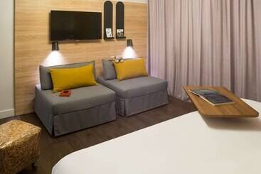 酒店 Ibis Styles Carcassonne La Cité