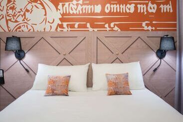 酒店 Ibis Styles Carcassonne La Cité