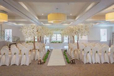 Albrighton Hall Hotel And Spa, A Member Of Radisson Individuals