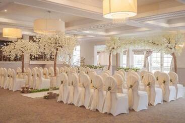 Albrighton Hall Hotel And Spa, A Member Of Radisson Individuals
