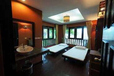 هتل Merit Resort Samui