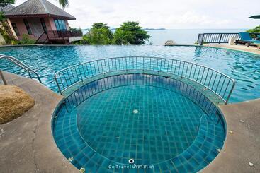 هتل Merit Resort Samui