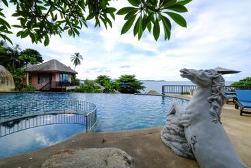 هتل Merit Resort Samui