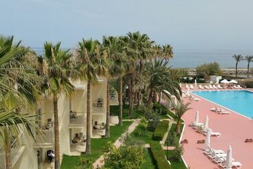 هتل Oscar Resort