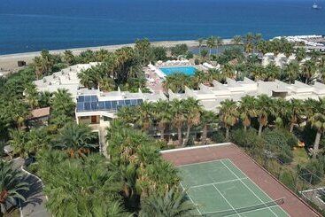 هتل Oscar Resort