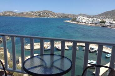 酒店 Pandrossos