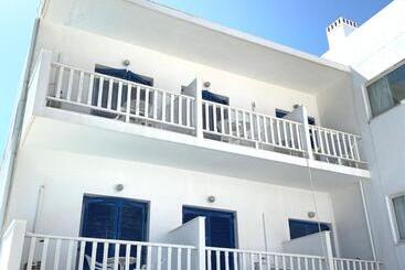 هتل Pandrossos