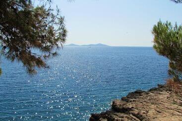 هتل Paradise