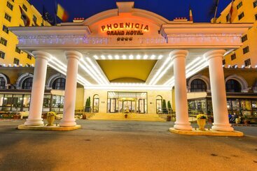 هتل Phoenicia Grand