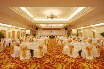Phuket Graceland Resort and Spa