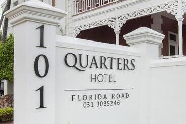 酒店 Quarters