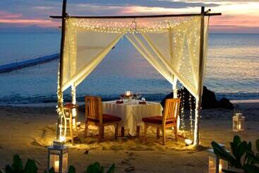 هتل Rawi Warin Resort And Spa   Sha Extra Plus