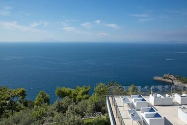 هتل Relais Blu