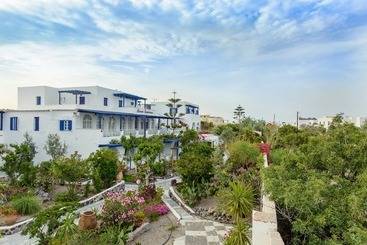 هتل Rivari Santorini