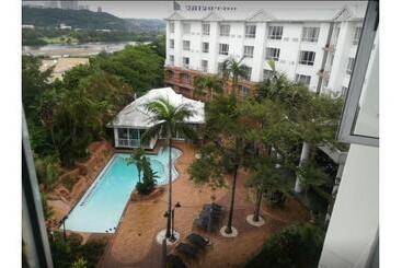 Otel The Riverside