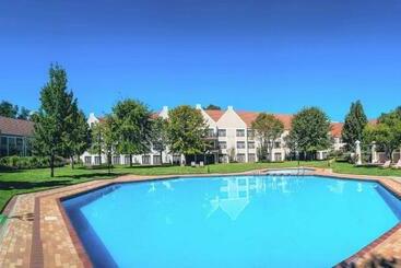 هتل Southern Sun Bloemfontein