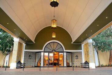 هتل Southern Sun Bloemfontein