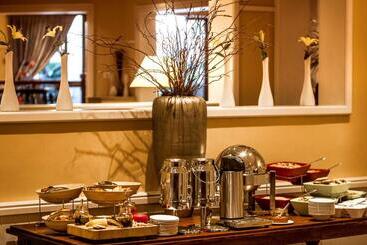 هتل Southern Sun Bloemfontein