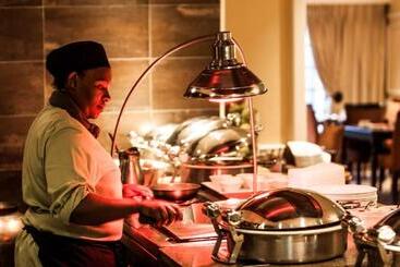 هتل Southern Sun Bloemfontein