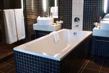 בית מלון כפרי Southern Sun Rosebank, Johannesburg