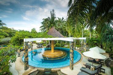 هتل The Hotspring Beach Resort & Spa Sha Extra Plus