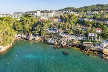 هتل Utopia Beach Club
