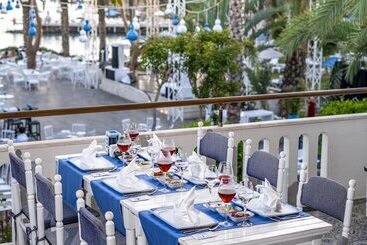 هتل Utopia Resort & Residence