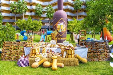 هتل Utopia Resort & Residence