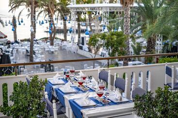 هتل Utopia Resort & Residence