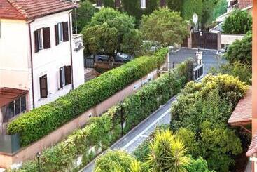 هتل Villa Giulia