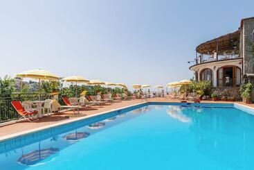 هتل Villa Giuseppina