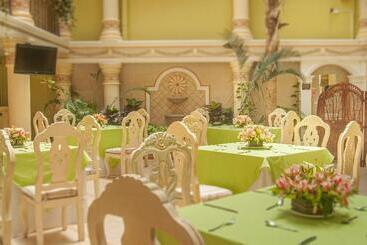 酒店 Villa Las Margaritas Plaza Cristal
