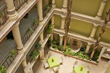 בית מלון כפרי Villa Las Margaritas Plaza Cristal