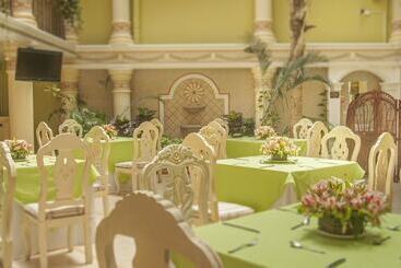 酒店 Villa Las Margaritas Plaza Cristal