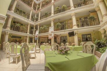 酒店 Villa Las Margaritas Plaza Cristal