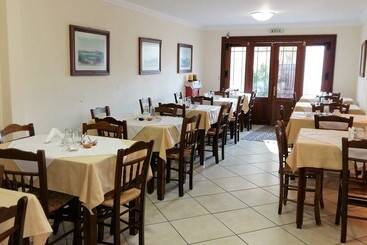 Philippos Hotel Apartments
