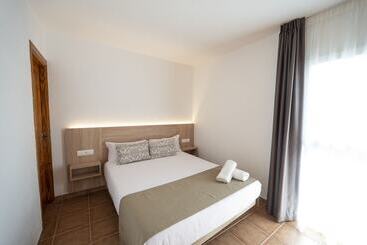 Apartamentos Blanco Sol - Cala Vadella