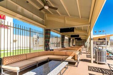 The Aquarius Casino Resort, Bw Premier Collection