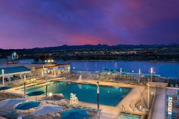 The Aquarius Casino Resort, Bw Premier Collection