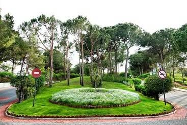 Belconti Resort