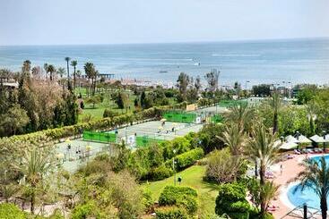 Belconti Resort