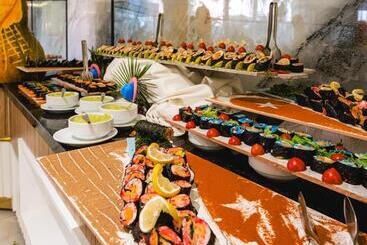 هتل Grand Uysal Beach & Spa